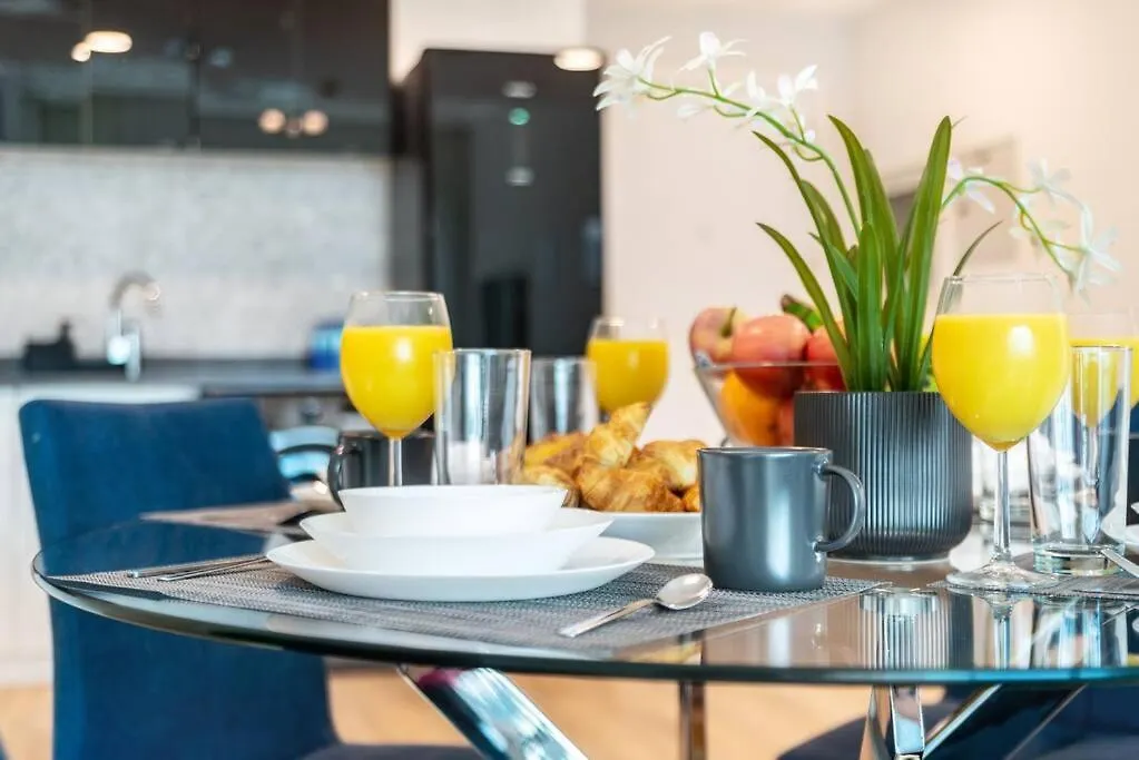 First Class 1Br Stylish With Burj Khalifa View Dubai