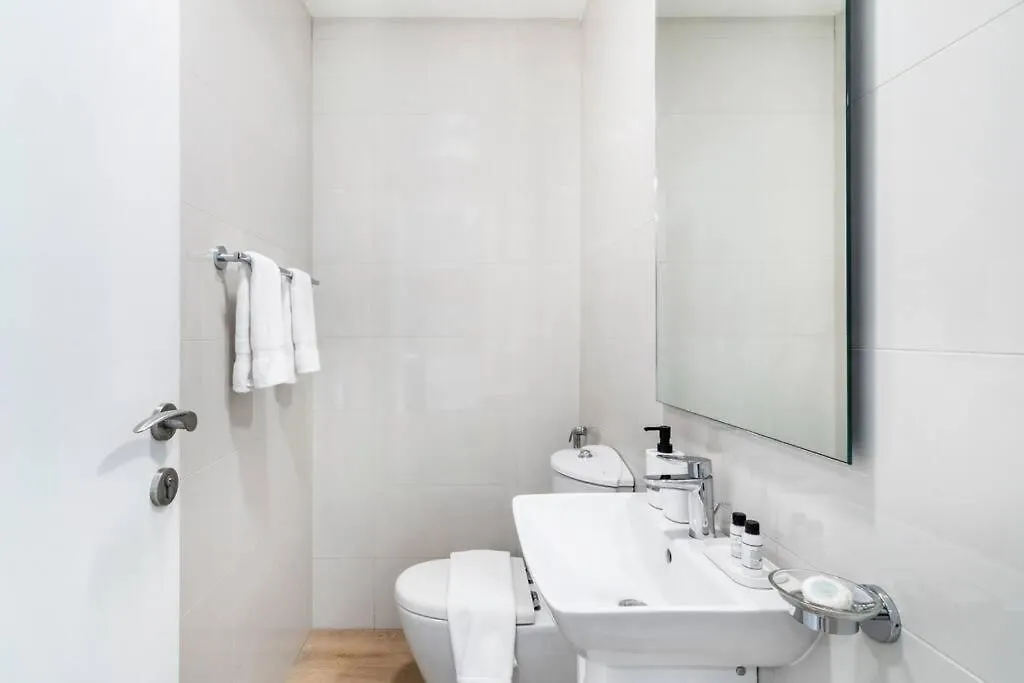 아파트 First Class 1Br Stylish With Burj Khalifa View 두바이 아랍에미리트
